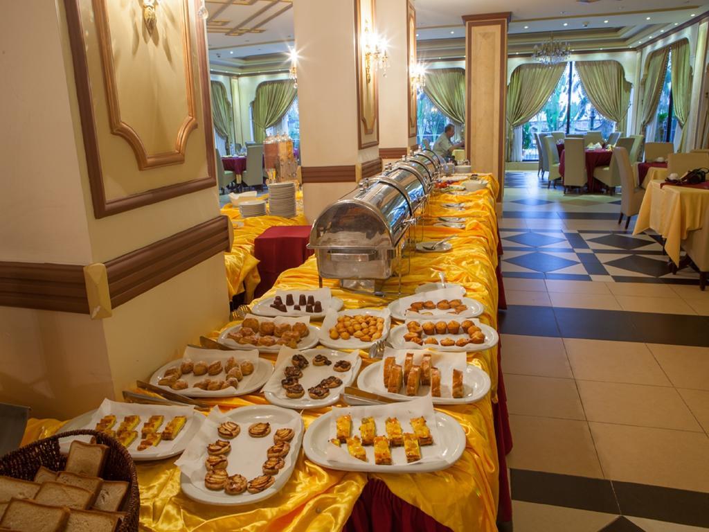 Atlantic Palace Hotel Пуэнт-Нуар Экстерьер фото